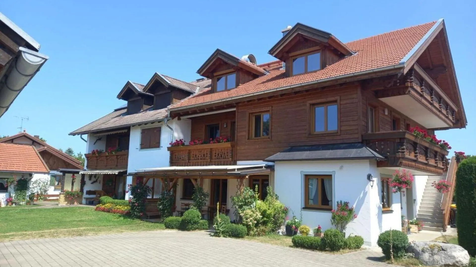 Holiday Apartment Braeu Riegsee